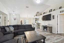 Picture of 3874 W Eunice Drive, Dunnellon, FL 34433