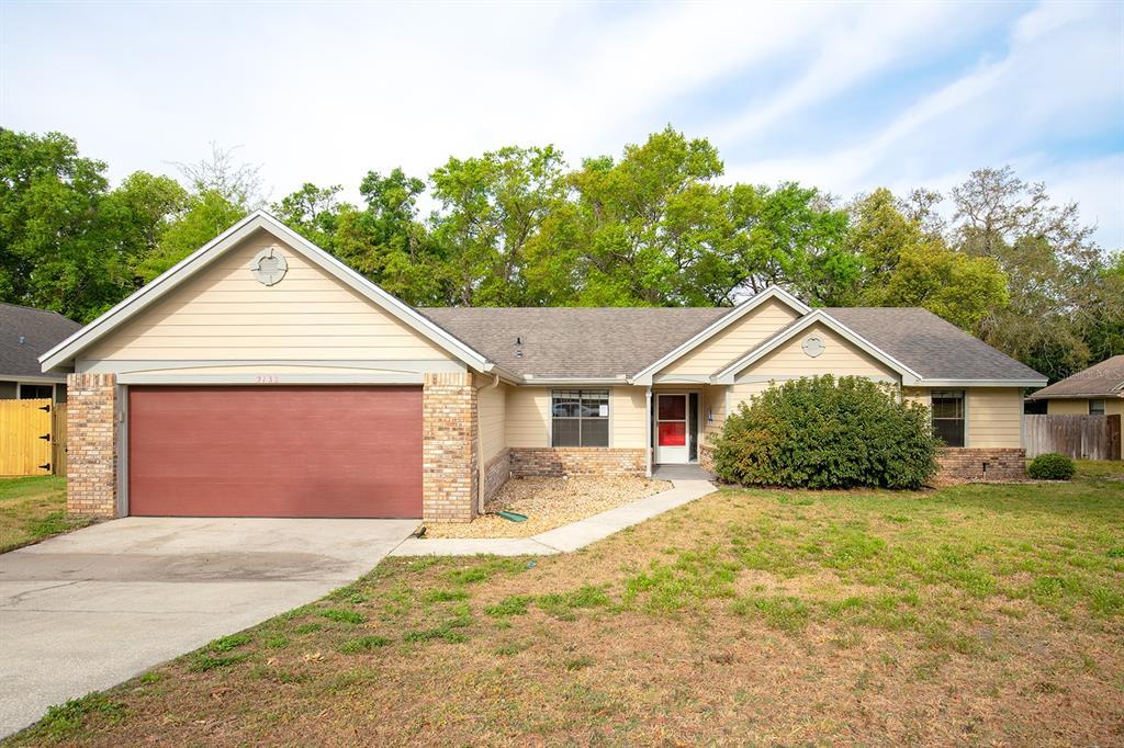 Picture of 2132 Majestic Woods Boulevard, Apopka, FL 32712