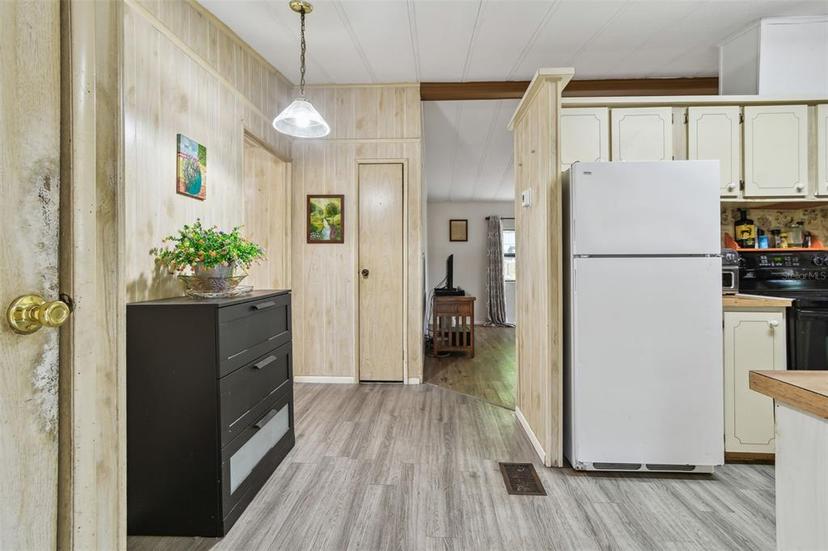 Picture of 5832 Sussex Drive, Tampa FL 33615