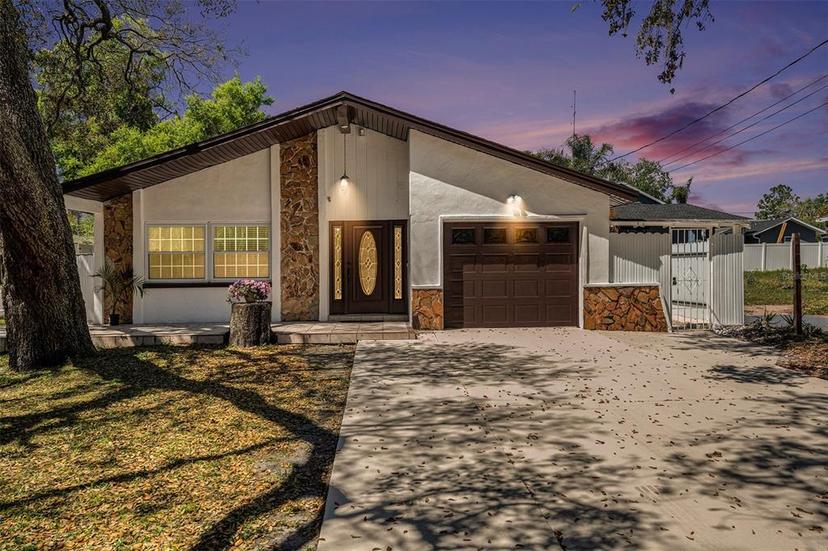 Picture of 8902 N Hamner Avenue, Tampa FL 33604