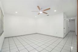 Picture of 8902 N Hamner Avenue, Tampa, FL 33604