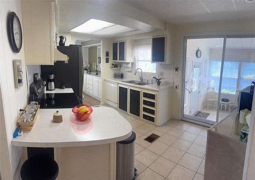 Picture of 3301 Alt 19 Unit 486, Dunedin FL 34698