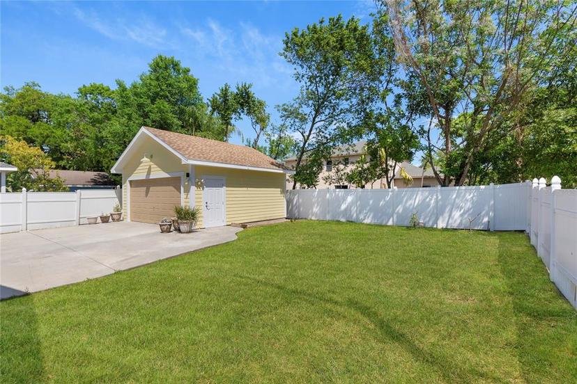 Picture of 7701 N Dartmouth Avenue, Tampa FL 33604