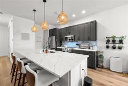 Picture of 1910 W North A Street Unit 8, Tampa, FL 33606
