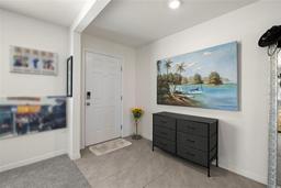 Picture of 814 Ace Outlaw Avenue, Ruskin, FL 33570