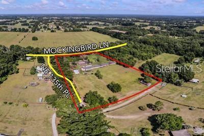 Picture of 1121 NE 135Th Place, Citra FL 32113