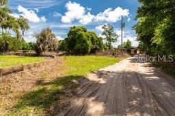 Picture of 1121 NE 135Th Place, Citra, FL 32113