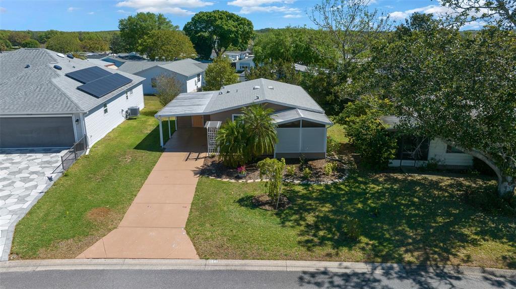 Picture of 1541 Doral Circle, Lady Lake, FL 32159