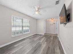 Picture of 25313 Ironwedge Drive, Mount Plymouth, FL 32776