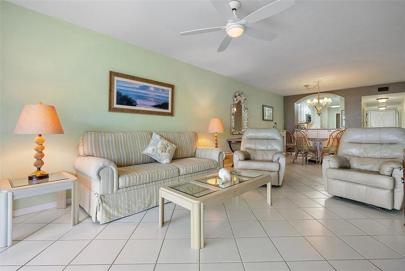 Picture of 6021 Bahia Del Mar Circle Unit 137, St Petersburg FL 33715