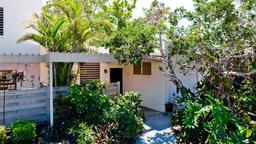 Picture of 631 Woodlawn Drive, Bradenton, FL 34210