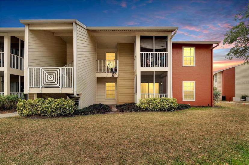 Picture of 209 Lake Brook Circle Unit 104, Brandon FL 33511