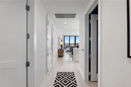 Picture of 301 1St Street S Unit 2205, St Petersburg, FL 33701