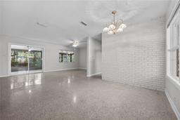 Picture of 4037 NW 18Th Place, Gainesville, FL 32605