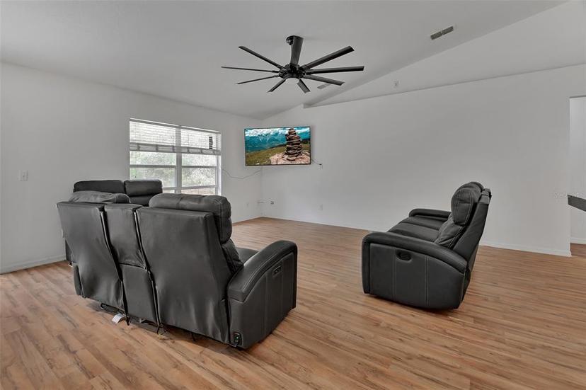Picture of 4600 S Tomoka Drive, De Leon Springs FL 32130