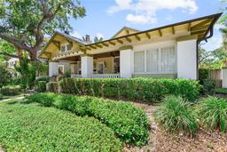 Picture of 701 S Boulevard, Tampa, FL 33606