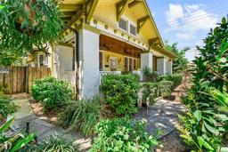 Picture of 701 S Boulevard, Tampa, FL 33606