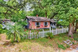 Picture of 360 SE Lakeview Drive, Keystone Heights, FL 32656