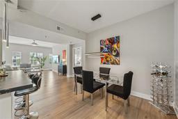 Picture of 200 4Th Avenue S Unit 321, St Petersburg, FL 33701