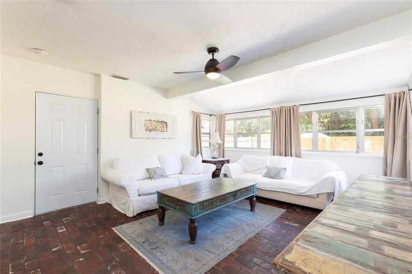 Picture of 2025 Kimbrace Place, Winter Park FL 32792