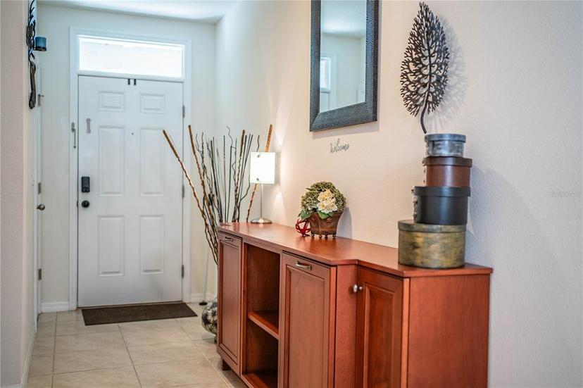 Picture of 437 Montego Bay Drive, Mulberry FL 33860