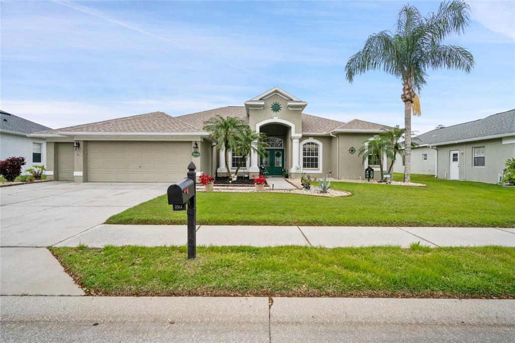 Picture of 7511 Melogold Circle, Land O Lakes, FL 34637