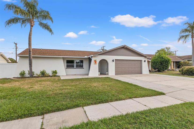 Picture of 2214 Wilshire Drive, Dunedin FL 34698