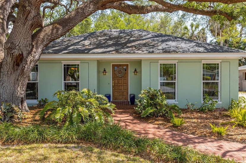 Picture of 2304 S Occident Street, Tampa FL 33629