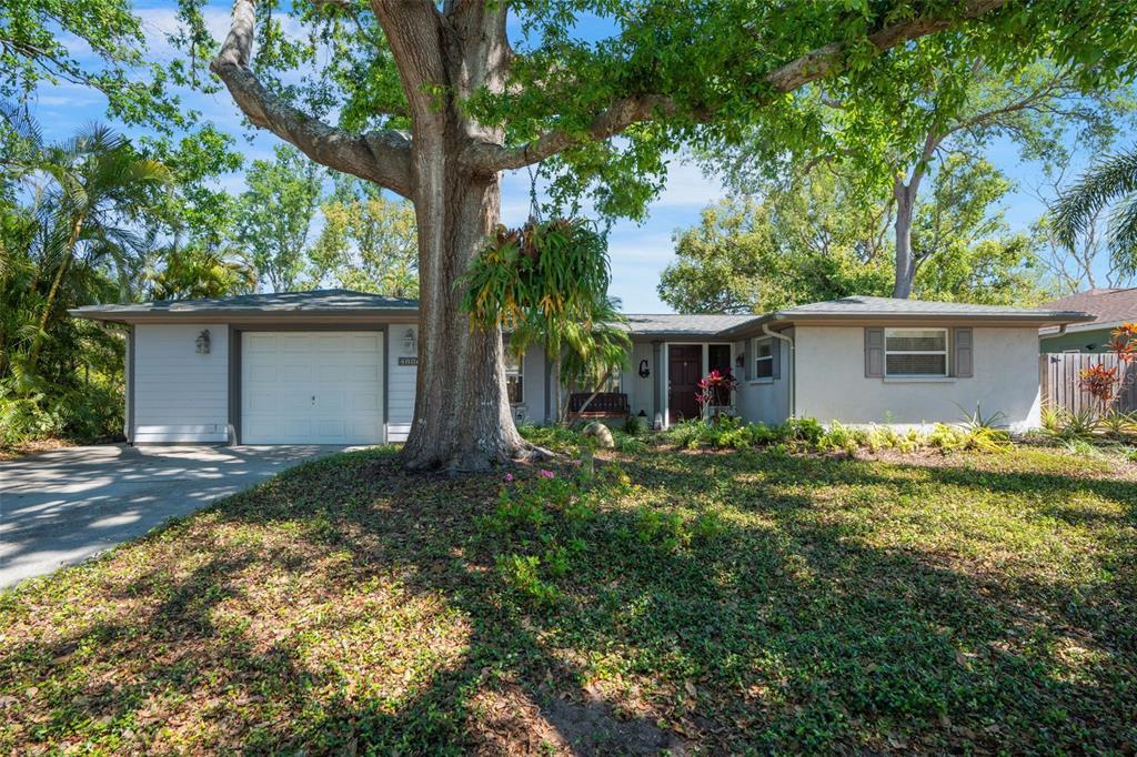 Picture of 4806 Capri Avenue, Sarasota, FL 34235