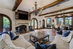 Picture of 1102 Palm View Avenue, Belleair, FL 33756