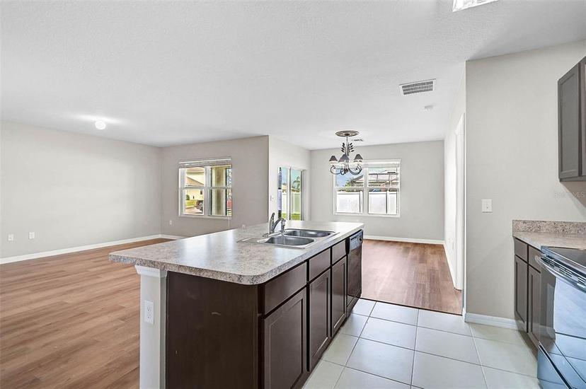 Picture of 15207 Peaceful Bull Place, Bradenton FL 34212