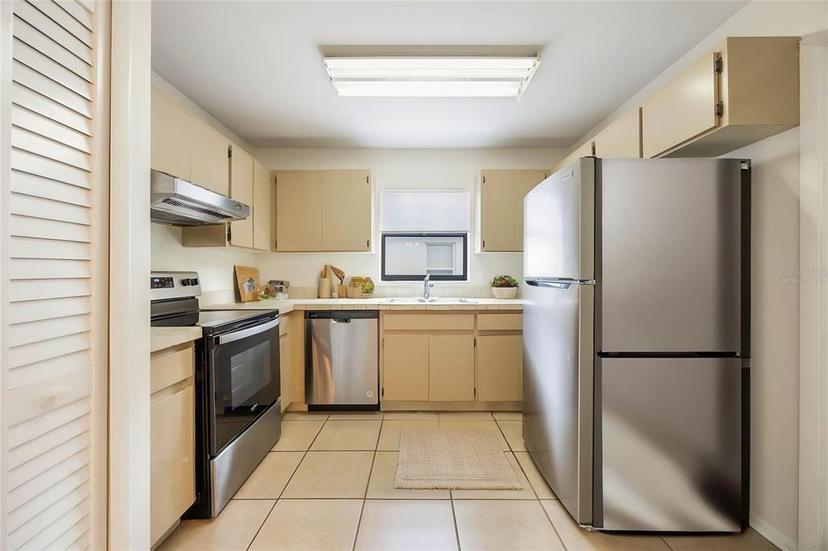 Picture of 5572 Deer Creek Drive, Orlando FL 32821