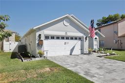 Picture of 225 Lancer Oak Drive, Apopka, FL 32712