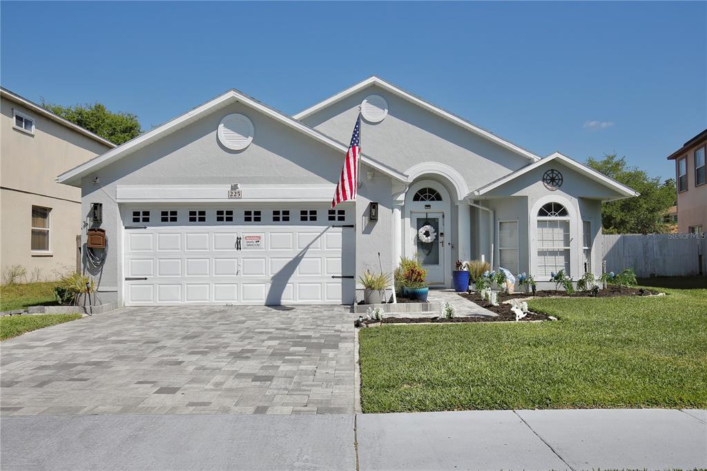 Picture of 225 Lancer Oak Drive, Apopka, FL 32712