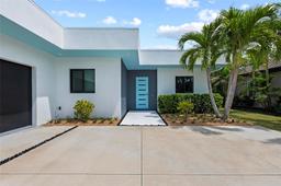 Picture of 5838 Meriwether Place, Sarasota, FL 34232