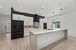 Picture of 5838 Meriwether Place, Sarasota, FL 34232