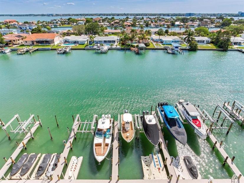 Picture of 223 Island Way Unit 3F, Clearwater FL 33767