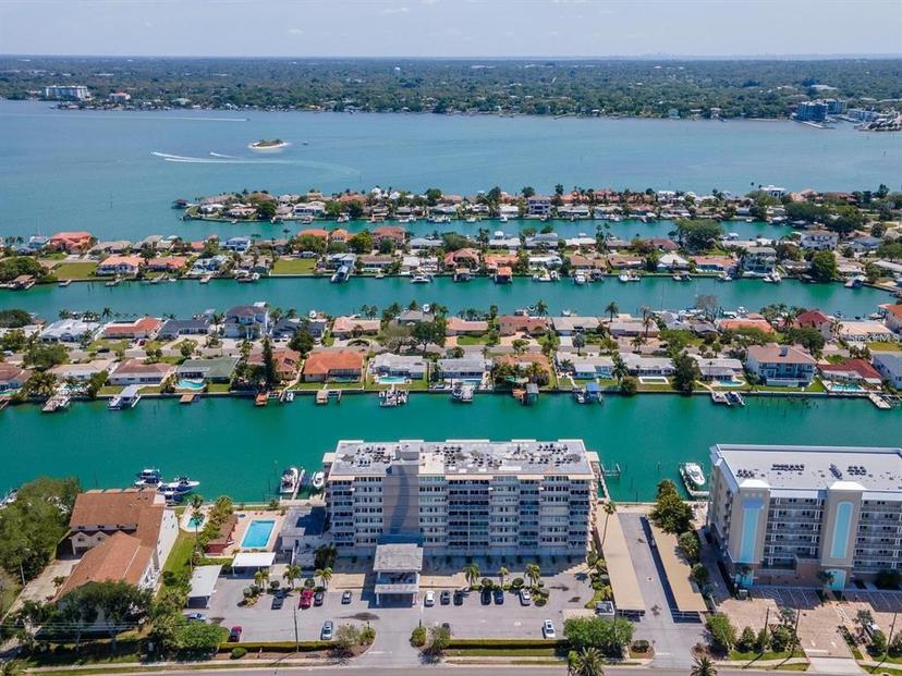 Picture of 223 Island Way Unit 3F, Clearwater FL 33767