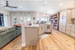 Picture of 3273 Dzuro Drive, Oxford, FL 34484