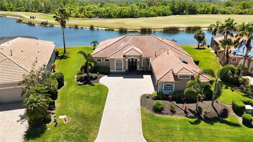 Picture of 7554 Camden Harbour Drive, Bradenton, FL 34212