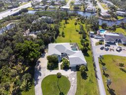 Picture of 60 N Oxford Drive, Englewood, FL 34223