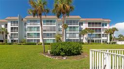 Picture of 605 Sutton Place Unit 401-A, Longboat Key, FL 34228