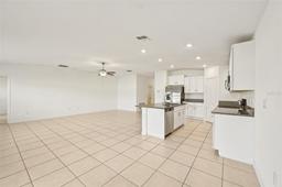 Picture of 15709 Hunter Springs Place, Sun City Center, FL 33573