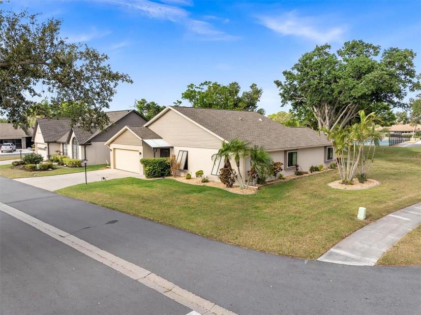 Picture of 500 Wekiva River Court Unit 129, Englewood FL 34223
