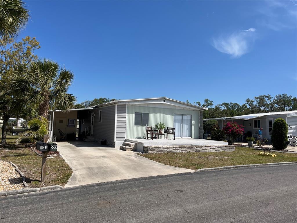 Picture of 533 Cervina Drive N Unit 773, Venice, FL 34285