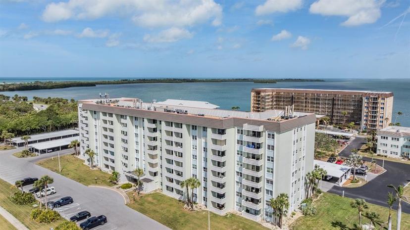Picture of 9 Forbes Place Unit 504, Dunedin FL 34698