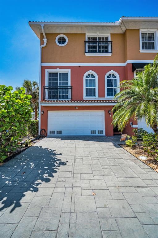 Picture of 47 W Morgan Street, Tarpon Springs, FL 34689