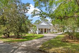 Picture of 1417 Olympia Avenue, Mount Dora, FL 32757