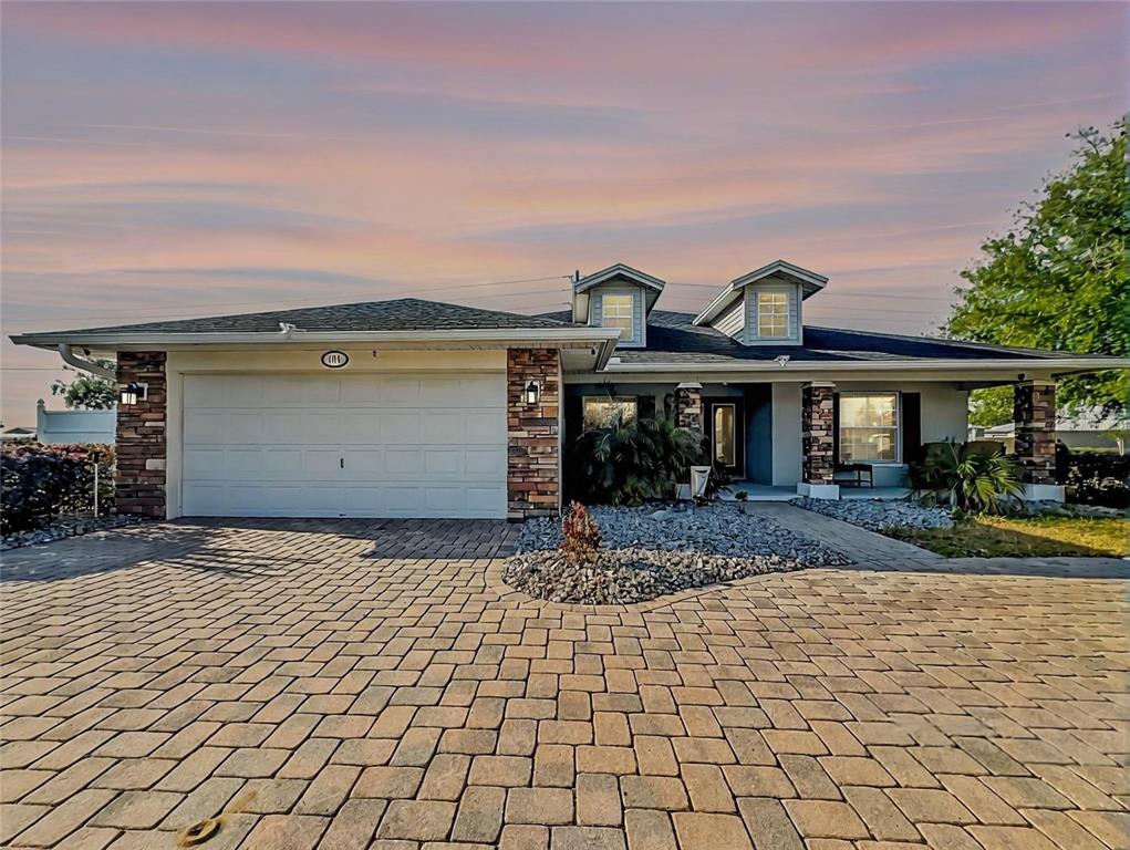Picture of 104 Bentley Oaks Boulevard, Auburndale, FL 33823