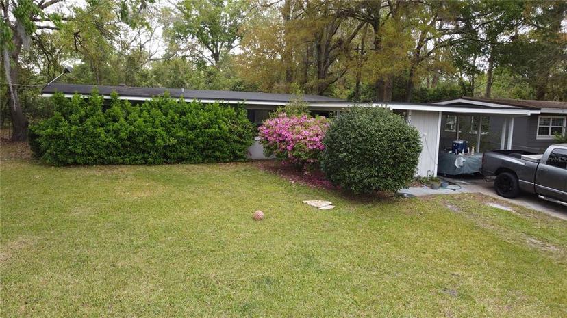 Picture of 7037 Cherbourg Avenue N, Jacksonville FL 32205